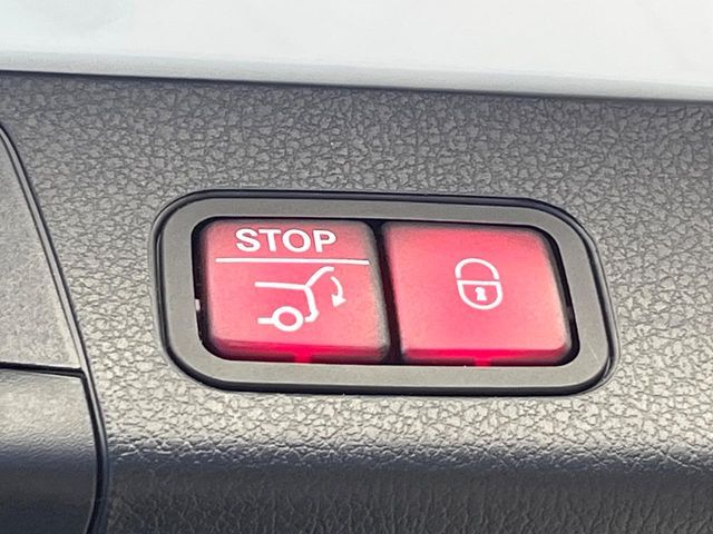 MERCEDES BENZ GLB 2021 Image 31