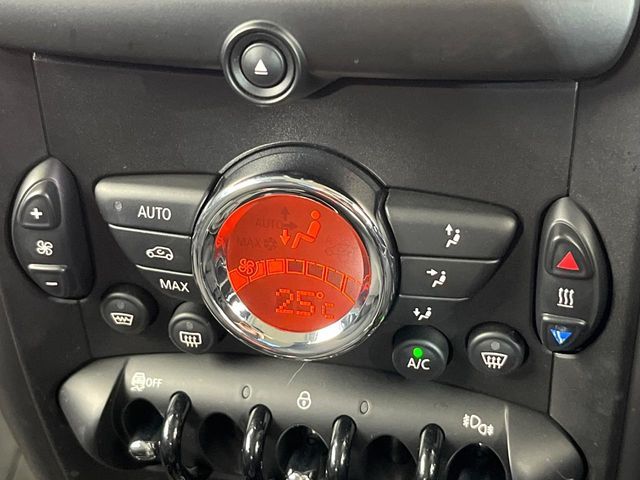 BMW MINI COOPER S CR 2014 Image 31