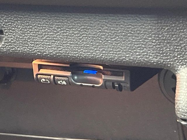 BMW MINI COOPER S CR 2014 Image 31