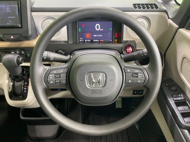 HONDA N BOX 2024 Image 31