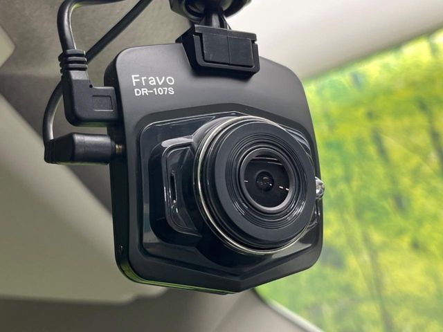 NISSAN CUBE 2017 Image 31