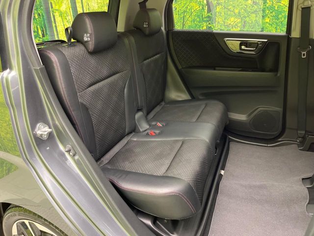 HONDA N-WGN CUSTOM 2016 Image 31