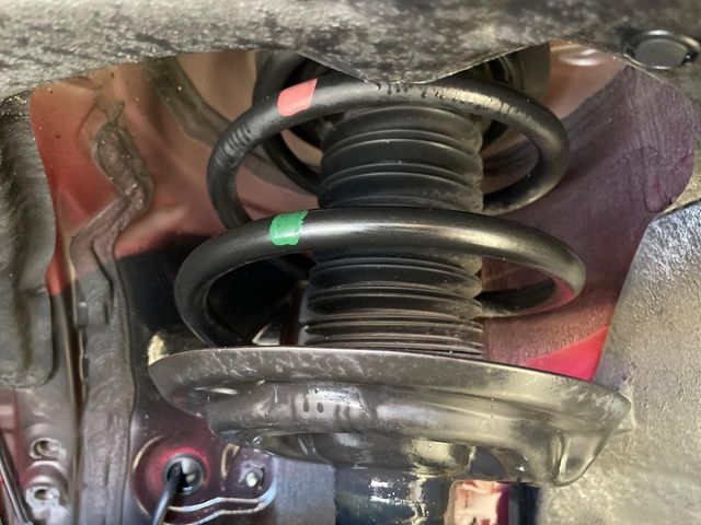 TOYOTA RAV4 HYBRID 4WD 2019 Image 31