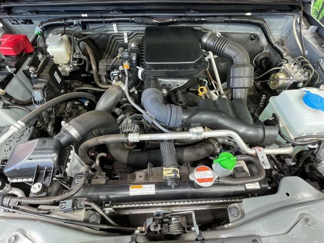 SUZUKI JIMNY 4WD 2023 Image 31