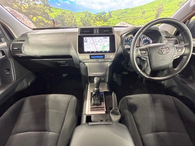 TOYOTA LANDCRUISER PRADO 2023 Image 31