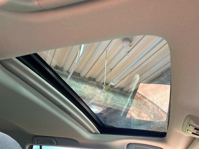 TOYOTA LANDCRUISER PRADO 2023 Image 31