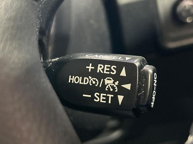 TOYOTA LANDCRUISER PRADO 2023 Image 31