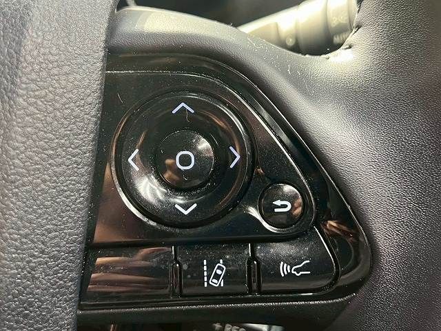 TOYOTA PRIUS 2020 Image 31