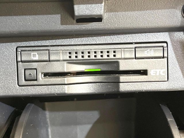 TOYOTA VELLFIRE 2015 Image 31