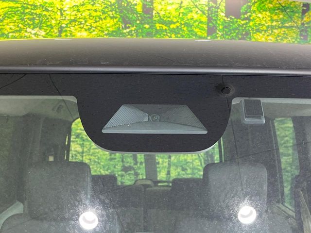 HONDA N BOX 2024 Image 31