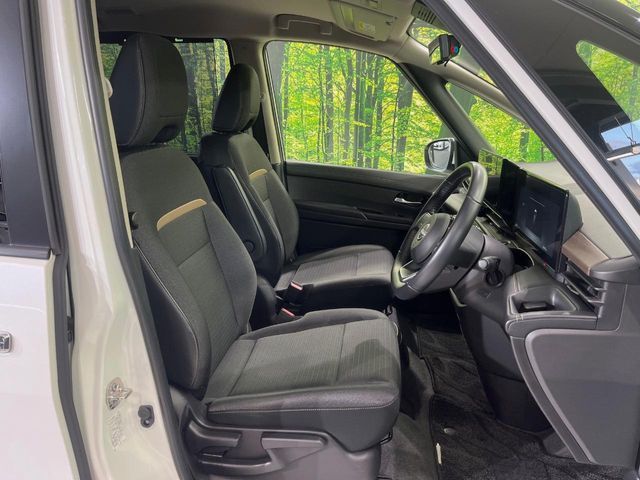 NISSAN SERENA  WG 2023 Image 31