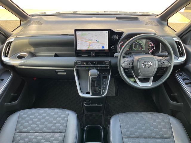 TOYOTA VOXY 2024 Image 31