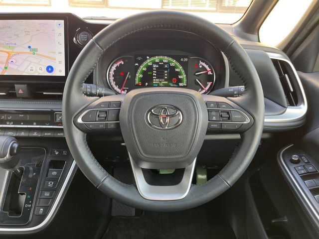 TOYOTA VOXY 2024 Image 31