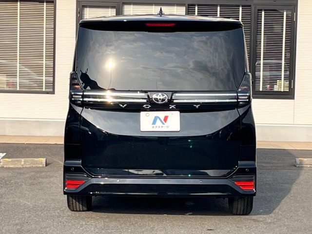 TOYOTA VOXY 2024 Image 31