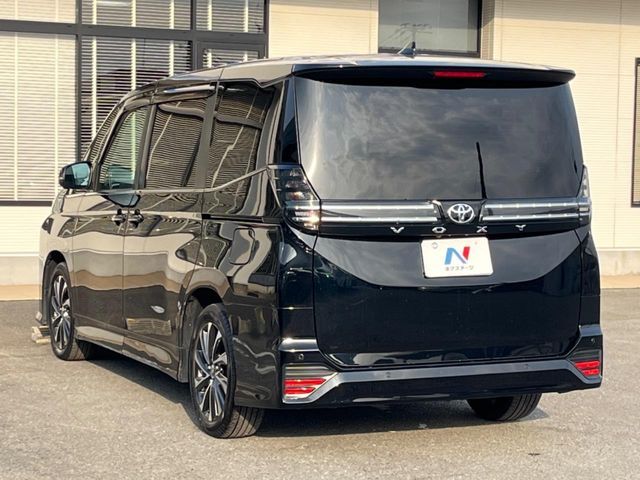 TOYOTA VOXY 2024 Image 31