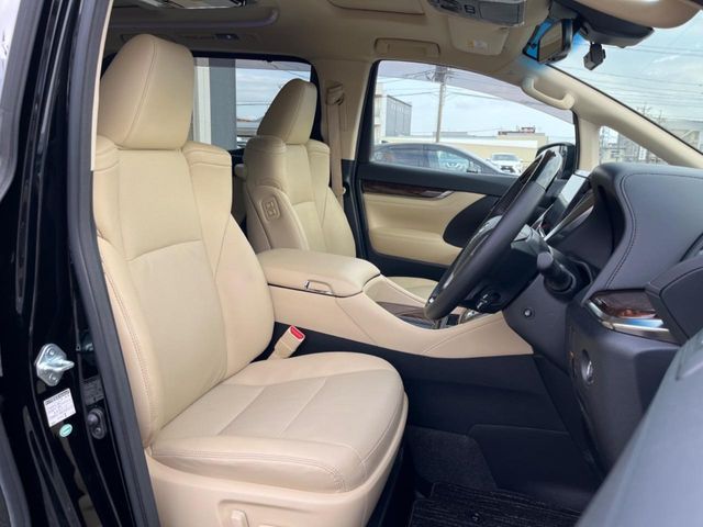 TOYOTA ALPHARD 2018 Image 31
