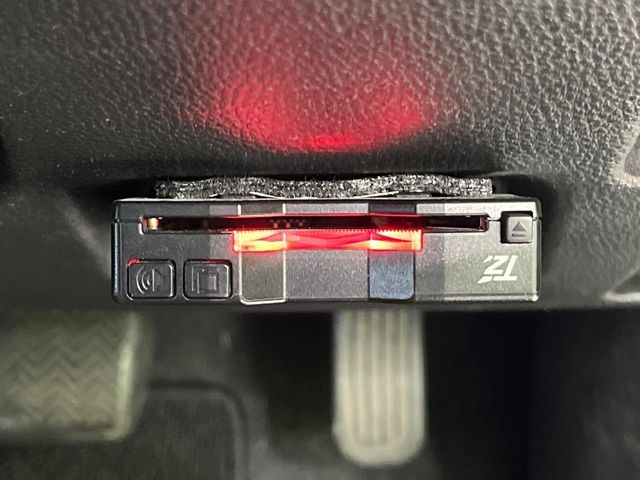 TOYOTA YARIS CROSS HYBRID 2023 Image 31