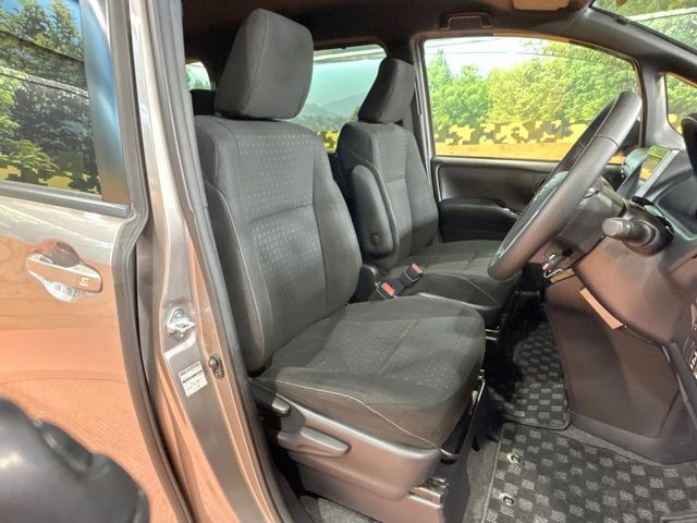 TOYOTA NOAH 2019 Image 31