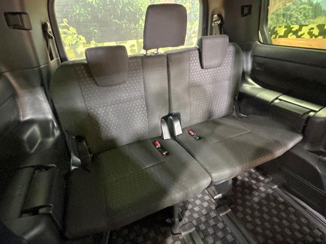 TOYOTA NOAH 2019 Image 31