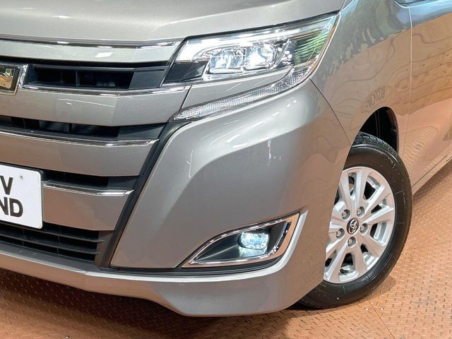 TOYOTA NOAH 2019 Image 31