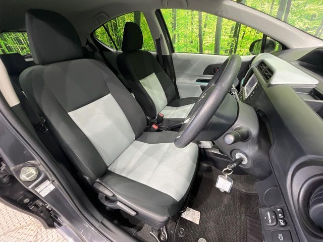 TOYOTA AQUA 2013 Image 31