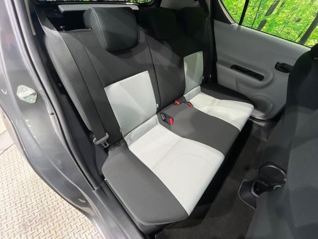 TOYOTA AQUA 2013 Image 31