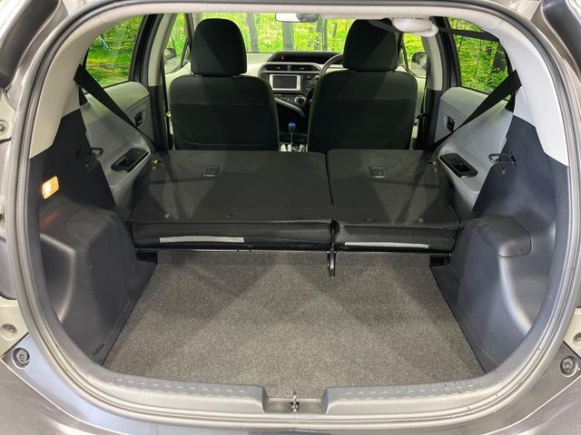 TOYOTA AQUA 2013 Image 31