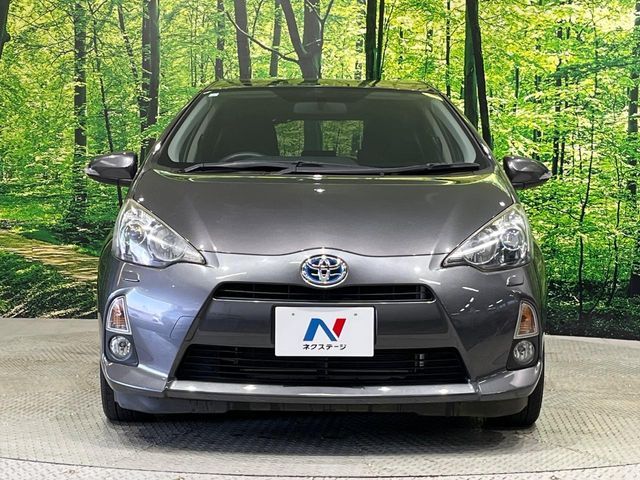 TOYOTA AQUA 2013 Image 31