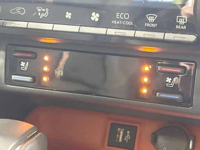 TOYOTA RAV4 4WD 2025 Image 31