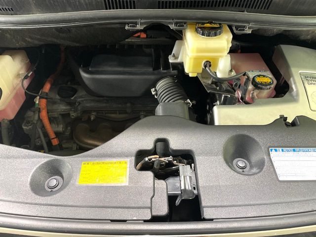 TOYOTA VELLFIRE  HYBRID 4WD 2011 Image 31