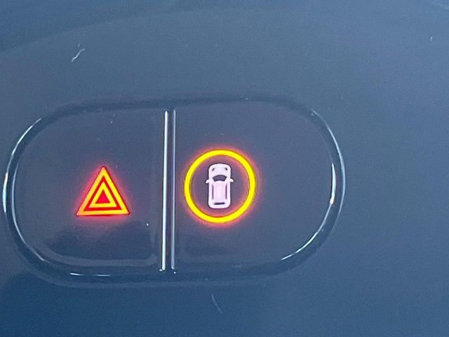 BMW MINI COOPER 5DOOR 2022 Image 31