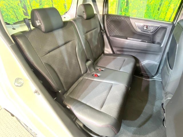 HONDA N-WGN CUSTOM 2013 Image 31