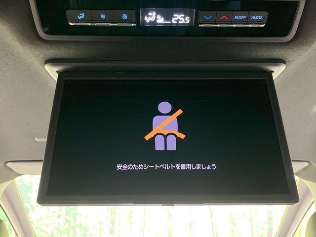 TOYOTA NOAH 2023 Image 31