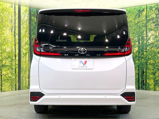 TOYOTA NOAH 2023 Image 31