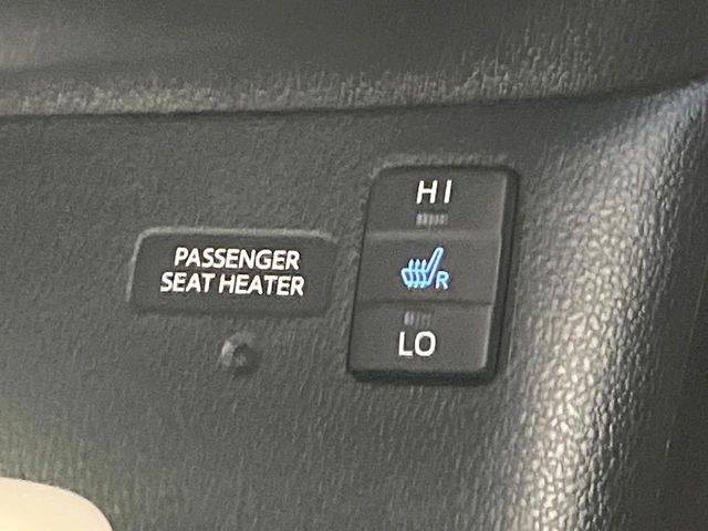 TOYOTA PRIUS 2016 Image 31