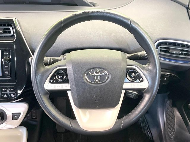 TOYOTA PRIUS 2016 Image 31