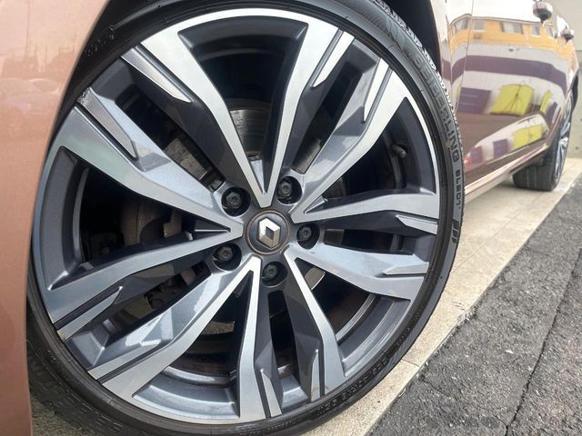 RENAULT MEGANE HATCH 2022 Image 31