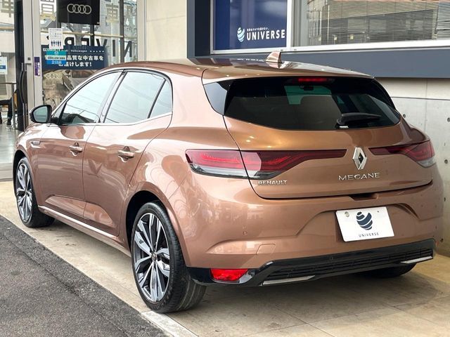 RENAULT MEGANE HATCH 2022 Image 31