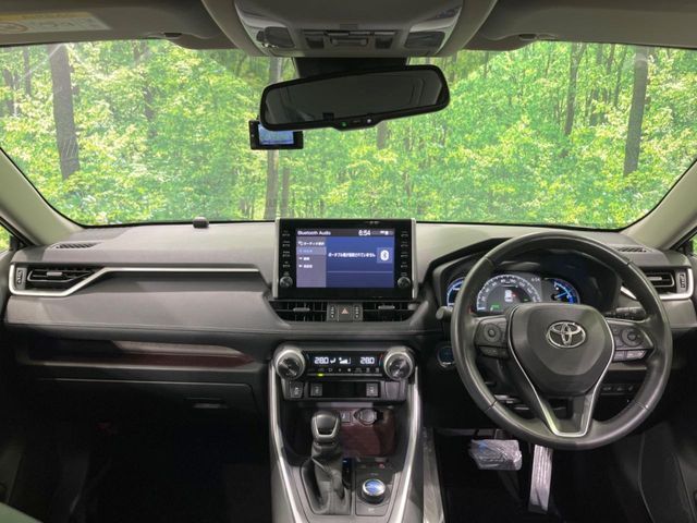 TOYOTA RAV4 HYBRID 4WD 2021 Image 31