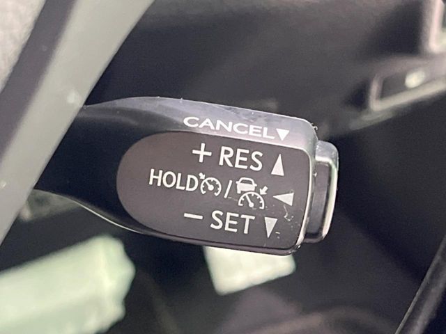 TOYOTA C-HR 2017 Image 31