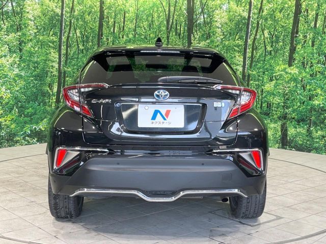 TOYOTA C-HR 2017 Image 31