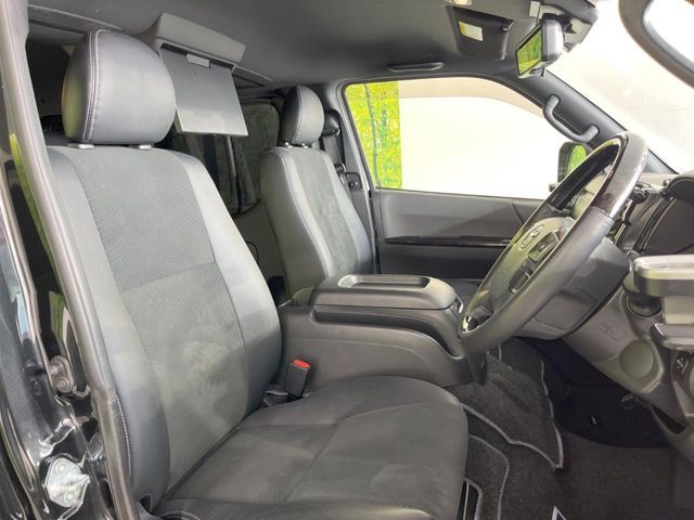 TOYOTA HIACE VAN 2WD 2022 Image 31