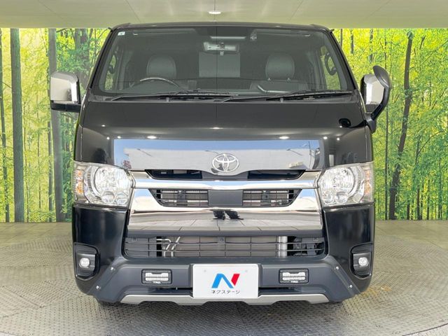 TOYOTA HIACE VAN 2WD 2022 Image 31
