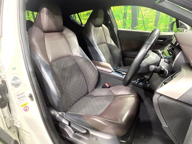 TOYOTA C-HR 2017 Image 31