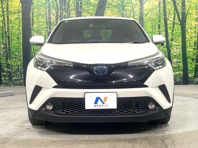TOYOTA C-HR 2017 Image 31