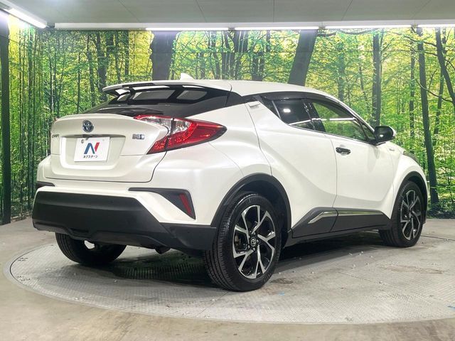 TOYOTA C-HR 2017 Image 31