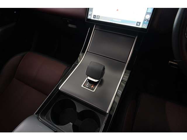 ROVER RANGE  VE 2023 Image 31