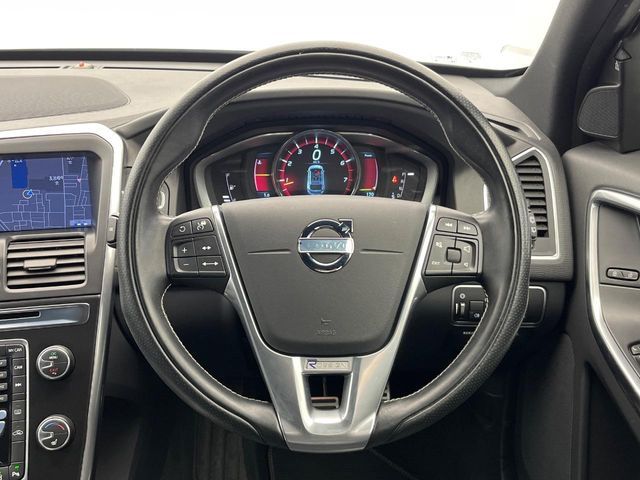 VOLVO XC60 2014 Image 31