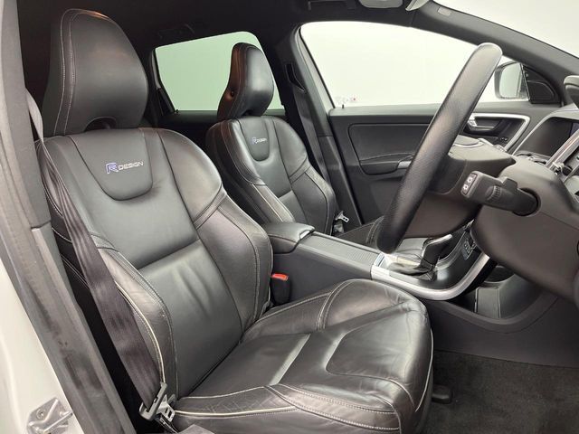 VOLVO XC60 2014 Image 31