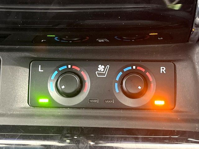 TOYOTA VELLFIRE 2019 Image 31